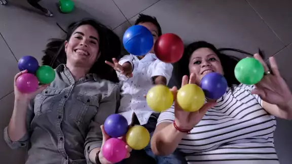 El Juzgado Séptimo de lo Familiar del Estado de Jalisco otorgó la adopción de un menor de 5 años a la pareja El Juzgado Séptimo de lo Familiar del Estado de Jalisco otorgó la adopción de un menor de 5 años a la pareja