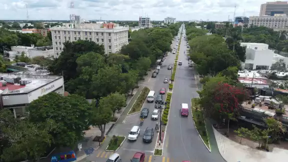 El día del magno evento se habilitarán trayectos para trasladar a los asistentes hacia el Centro, la Avenida Colón, el Centro de Convenciones Siglo XXI y Paseo Montejo El día del magno evento se habilitarán trayectos para trasladar a los asistentes hacia el Centro, la Avenida Colón, el Centro de Convenciones Siglo XXI y Paseo Montejo