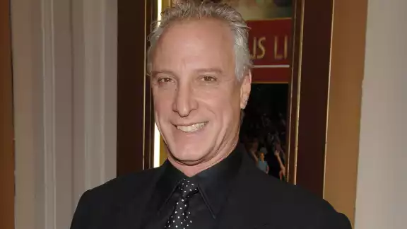 Bob LuPone muere a los 76 años de edad por cáncer de páncreas Bob LuPone muere a los 76 años de edad por cáncer de páncreas