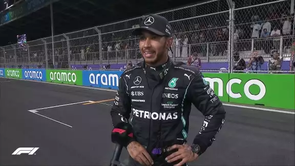 Hamilton se llevó la prueba del Gran Premio de Arabia Saudita Hamilton se llevó la prueba del Gran Premio de Arabia Saudita
