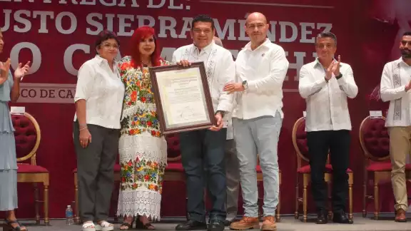 Javier May, director de Fonatur, destacó las obras que se realizan por el Tren Maya en Campeche Javier May, director de Fonatur, destacó las obras que se realizan por el Tren Maya en Campeche