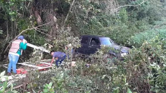 Se reportaron al menos dos lesionados tras el accidente Se reportaron al menos dos lesionados tras el accidente