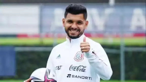 Tecatito Corona asegura que está mejor de su lesión Tecatito Corona asegura que está mejor de su lesión