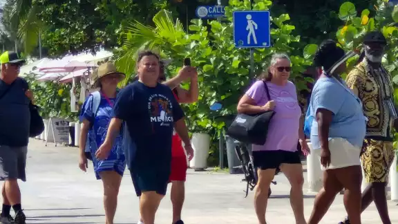 Progreso recibe a miles de turistas en Verano Progreso recibe a miles de turistas en Verano