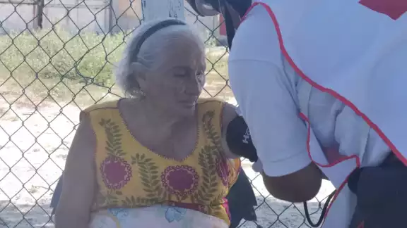 La abuelita y su familia se encontraban caminando por el nuevo Malecón Costero Nelson Barrera Romellón