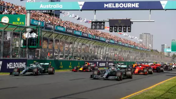 Fórmula 1 cancela carrera en Australia ante restricciones por COVID-19