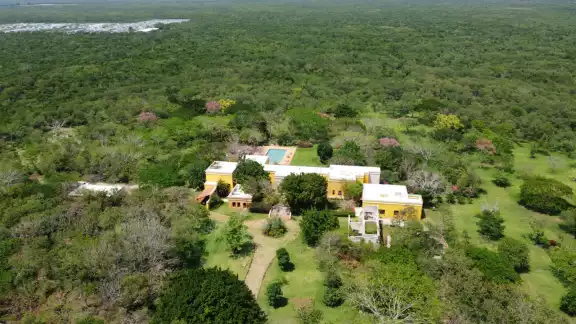 Los loteros aprovechan la adquisición de tierras para ofrecer proyectos fantasmas Los loteros aprovechan la adquisición de tierras para ofrecer proyectos fantasmas