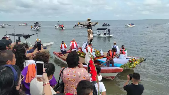 La comunidad católica celebra el 457 aniversario de la llegada del Cristo Negro Señor de San Román al puerto de Campeche