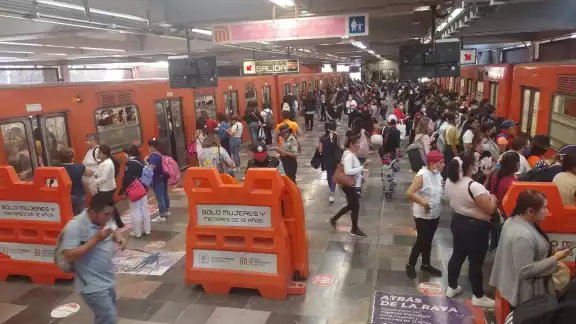 El Metro de la CDMX reporta viajes lentos en la Línea 3 El Metro de la CDMX reporta viajes lentos en la Línea 3