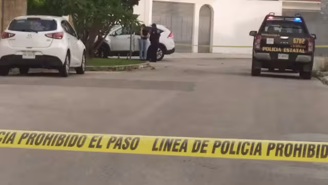 Luego de discutir con su pareja la ahorca y antes de suicidarse le confi esa a un amigo el crimen
