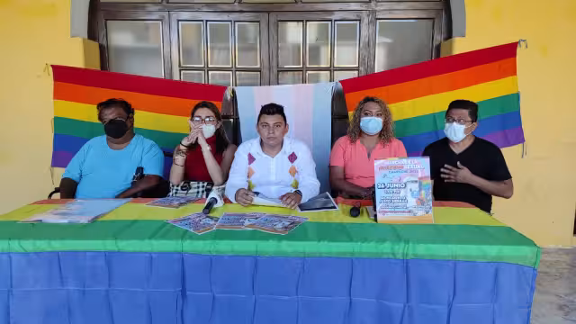 Los activistas invitaron a la ciudadanía en general a participar