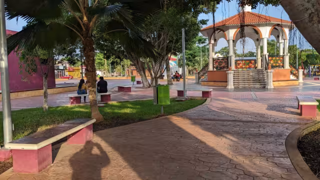 La niña fue ubicada alrededor del mediodía en el parque