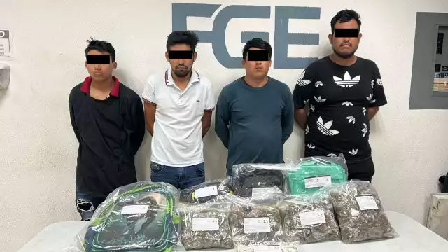 Los detenidos fueron identificados como Vicente Alejandro “N”, Ernesto “N”, Diego Armando “N” y Luis Ángel “N”