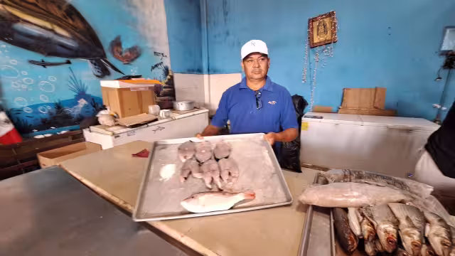 En el mercado municipal se estima que la venta en estos días se más de 700 kilos