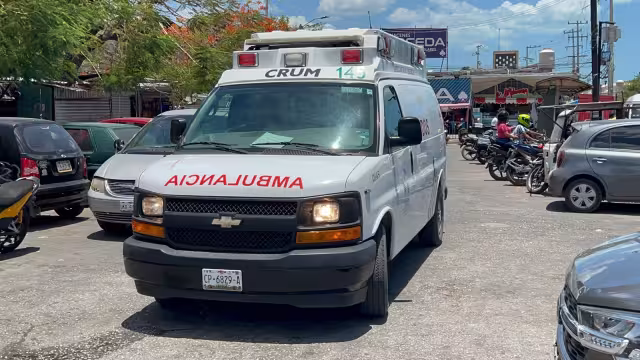 Los rescatistas señalaron que las dolencias del hombre derivaron por un “golpe de calor” s