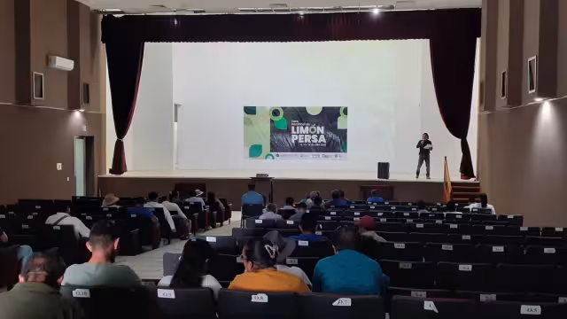 Cabe señalar que en este primer día de actividades se vio una muy baja asistencia de productores citrícolas de municipio