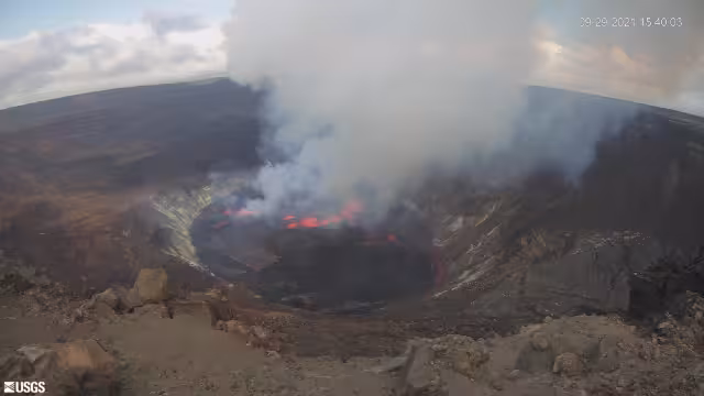 Uno de los volcanes más activos del planeta entró en erupción en la Isla Grande de Hawai.