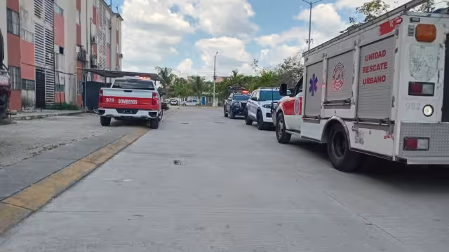 De acuerdo con la unidad de rescate, tras dialogar, supieron que tenía problemas