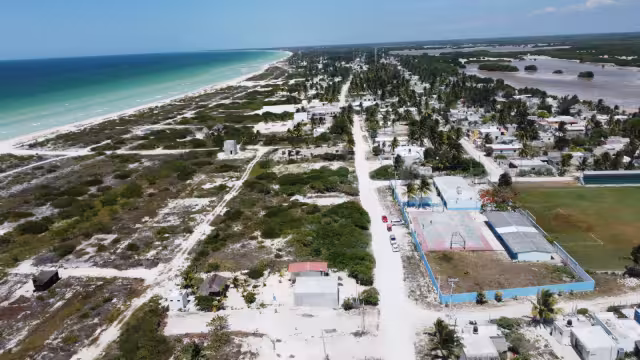 Edna Franco indica que el Ayuntamiento no tiene nada que ver con los 45 terrenos entregados de 124 previstos