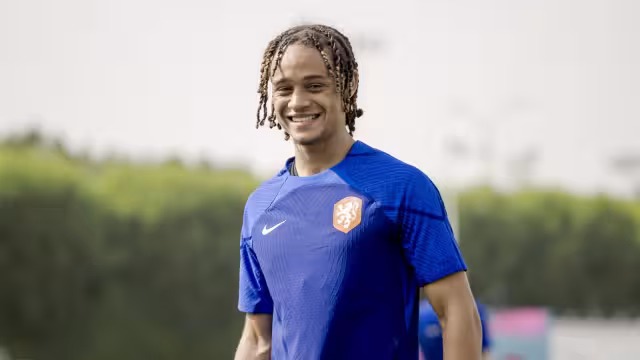 Simmons es la nueva estrella holandesa