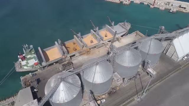 Juan Carlos Noh Loeza, titular del Sindicato de la Confederación Regional Obrera Mexicana (CROM), afirmó que la entrega es una de las últimas del año