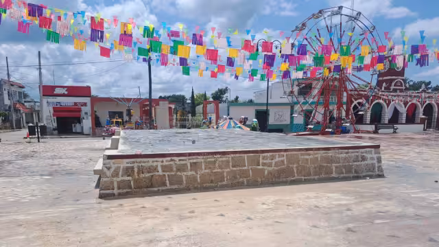 Molestia ciudadana en Sihochac tras desaparecer espacio verde en la plaza