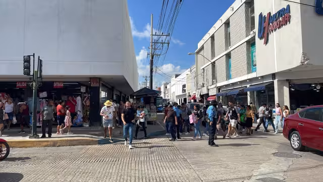 El Centro de Mérida registra gran afluencia de personas