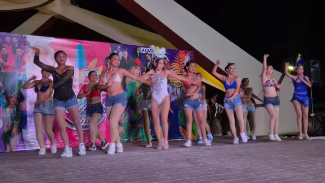 El ambiente festivo ya se puede sentir en Champotón.