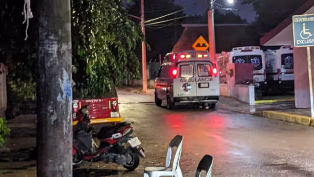 La mujer avecindada en la colonia centro de esta ciudad intento salir por la puerta falsa, mediante el recurso del suicidio