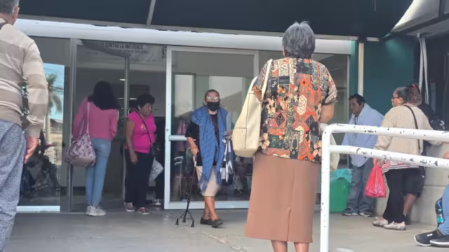 Advierten sobre automedicación durante temporada de bajas temperaturas