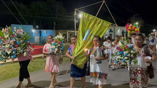 La feria patronal a esa imagen es una de las más antiguas de Hopelchén.