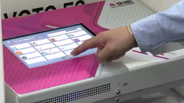 En Coahuila se suspendió el uso de estas urnas cinco días antes de la elección