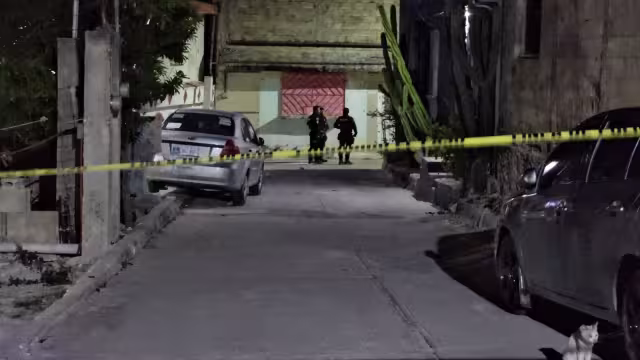 Amigos discuten y uno dispara en la calle Granadillo