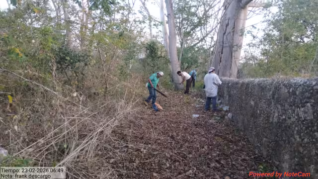 Acción preventiva: campesinos de Chunkanán limpian brechas contra el fuego