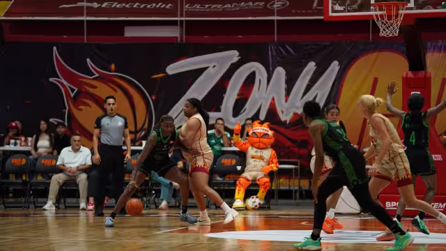 Las Santas lograron ganar en el último suspiro del encuentro.