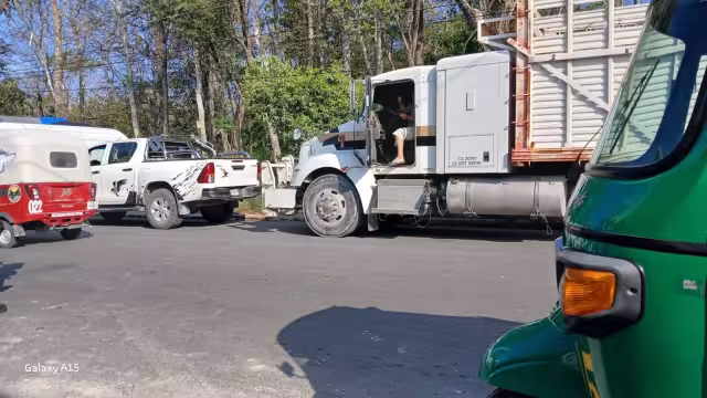 SPSC investiga accidente vial que dejó adolescente herido en Escárcega