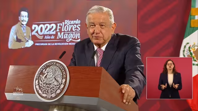 AMLO refirió que el bloque conservador se empeña e 'no querer la transformación' del país