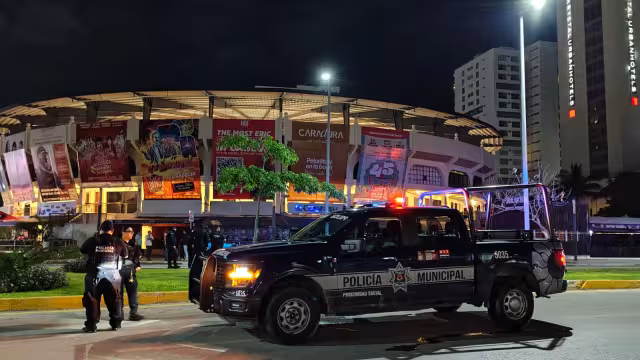 Los ahora detenidos le dispararon más de 15 veces, impactándolo con 10 balas causándole una muerte instantanea