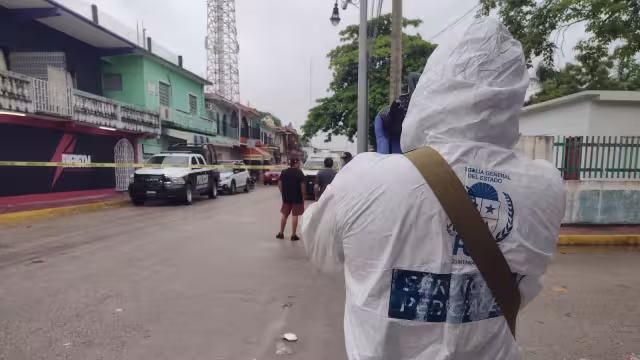 Policías confirmaron la muerte y dieron aviso a personal de la Fiscalía General del Estado para iniciar con las diligencias correspondientes