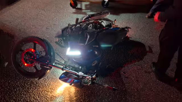 Motociclistas terminan hospitalizados tras brutal choque en Kantunilkín