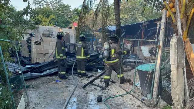 No se reportaron lesionados entre los vecinos que combatieron primero las llamas