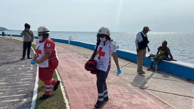 El hombre presentó solo raspones en la rodilla