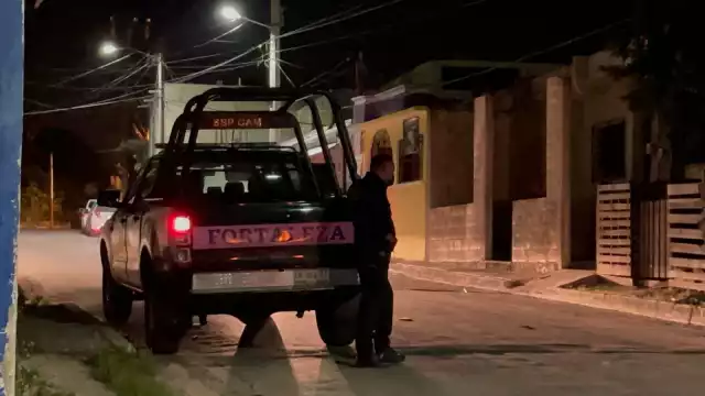 El agresor fue detenido tras dispararse a su vecino en la colonia Esperanza de la capital de Campeche
