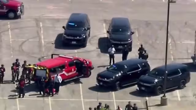 Reportan tiroteo en Escuela Secundaria de Dallas, Texas