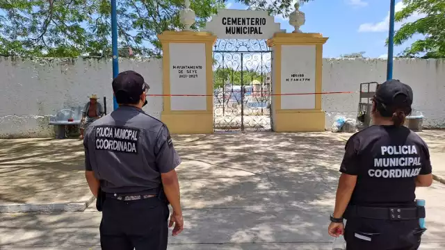 Policías de Seyé se mantienen en el cementerio para evitar el ingreso por las noches