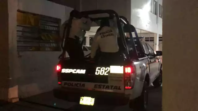 El abogado amenazó a los policías con demandarlos luego de ser detenido por robar