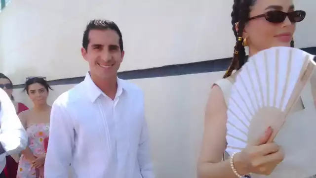 Rommel Pacheco llegó a votar a una casilla ubicada al Norte de Mérida