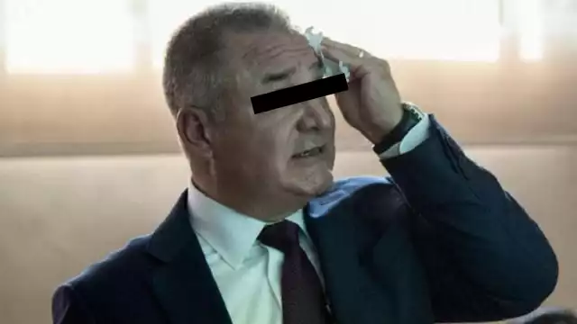 Los 12 miembros están concentrados en una sala de la Corte de Brooklyn