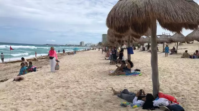 La afluencia de bañistas ha sido constante