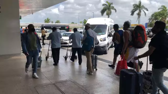 El Aeropuerto de Cancún mantiene la cifra por arriba de 400 vuelos; la mayoría de los destino serán internacionales